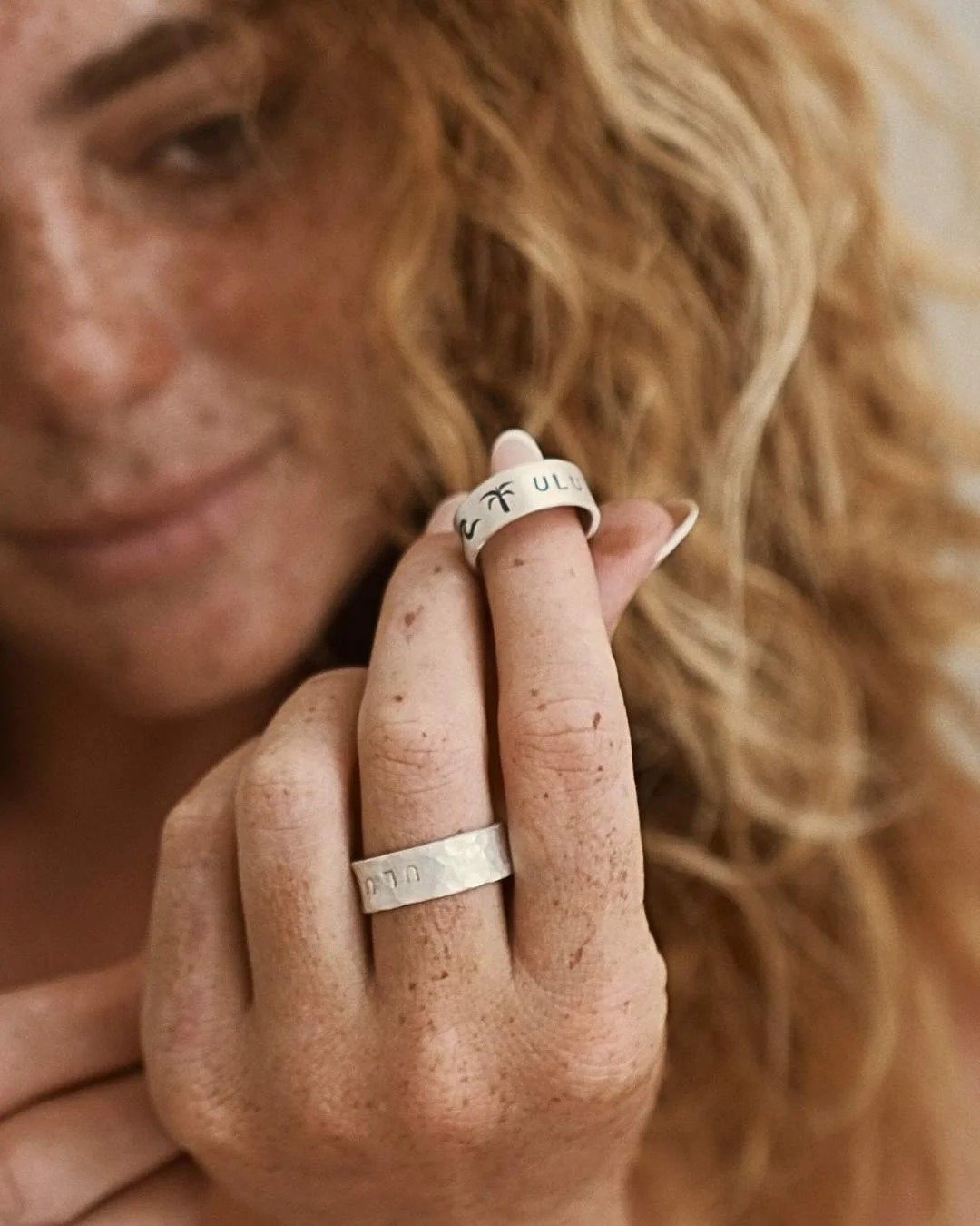 Looking for unique activities in Uluwatu? Try our Silver Class Uluwatu Jewelry Workshop where you can design custom rings and experience authentic Balinese craftsmanship.